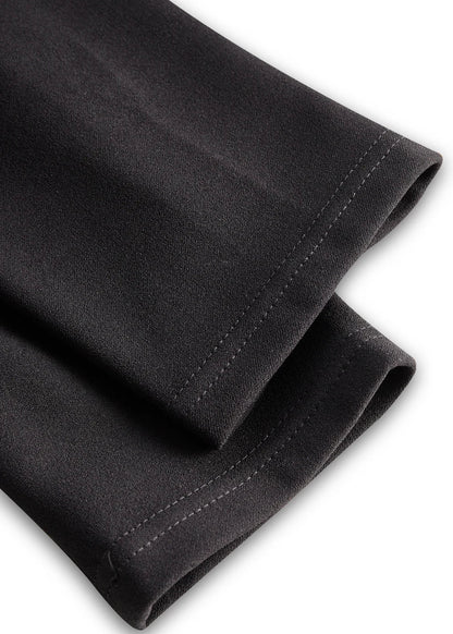 Naomi | Vestido negro refinado